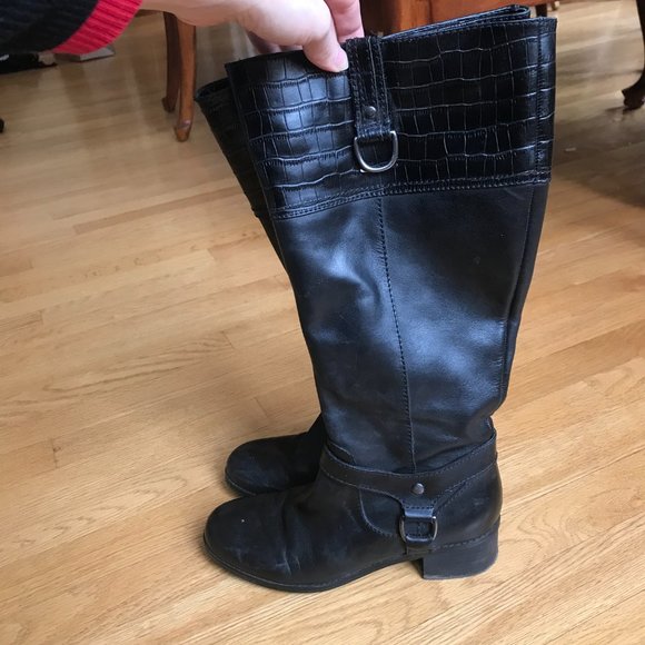 Bandolino Women's Knee-High Boot - Picture 3 of 10